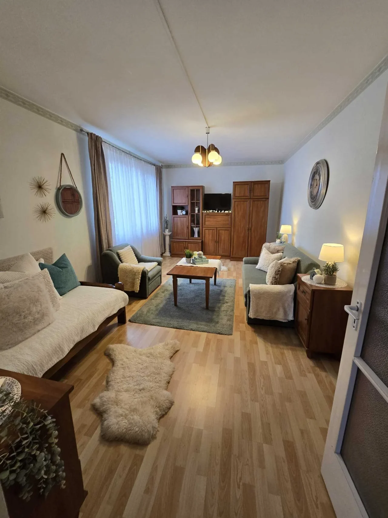 02-living-room 02-living-room