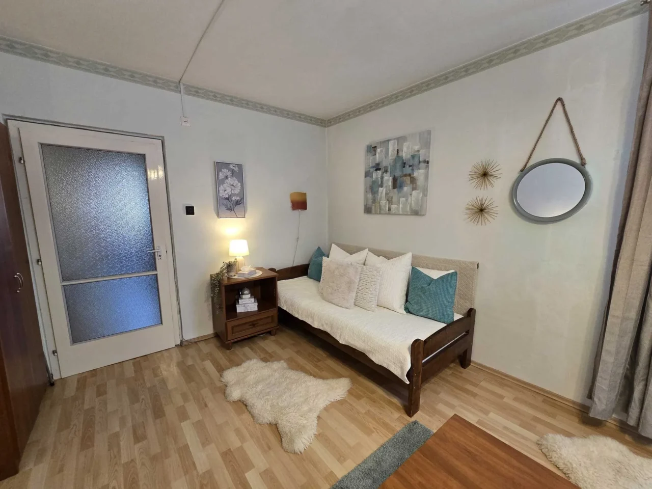 03-living-room 03-living-room