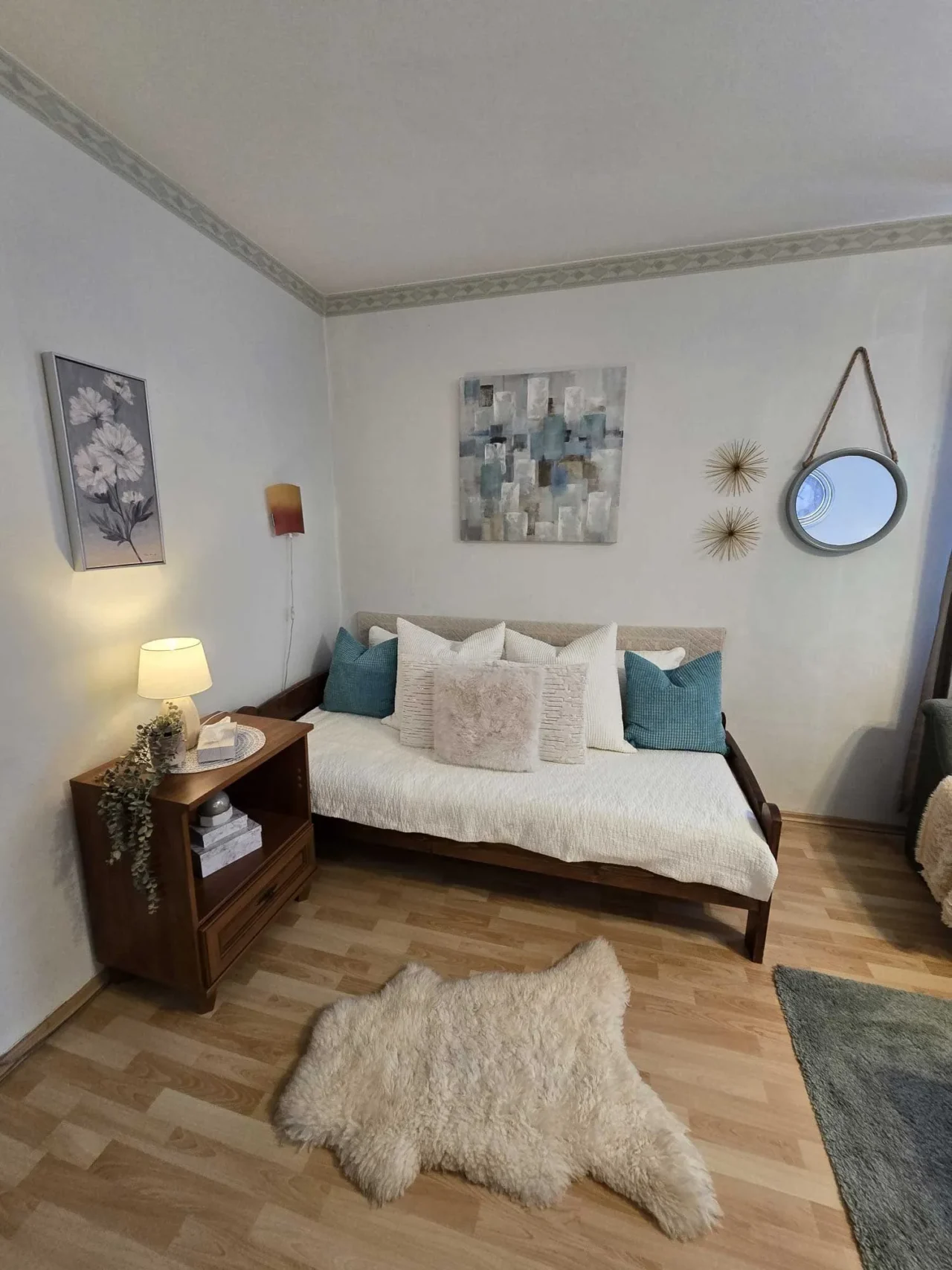 04-living-room 04-living-room