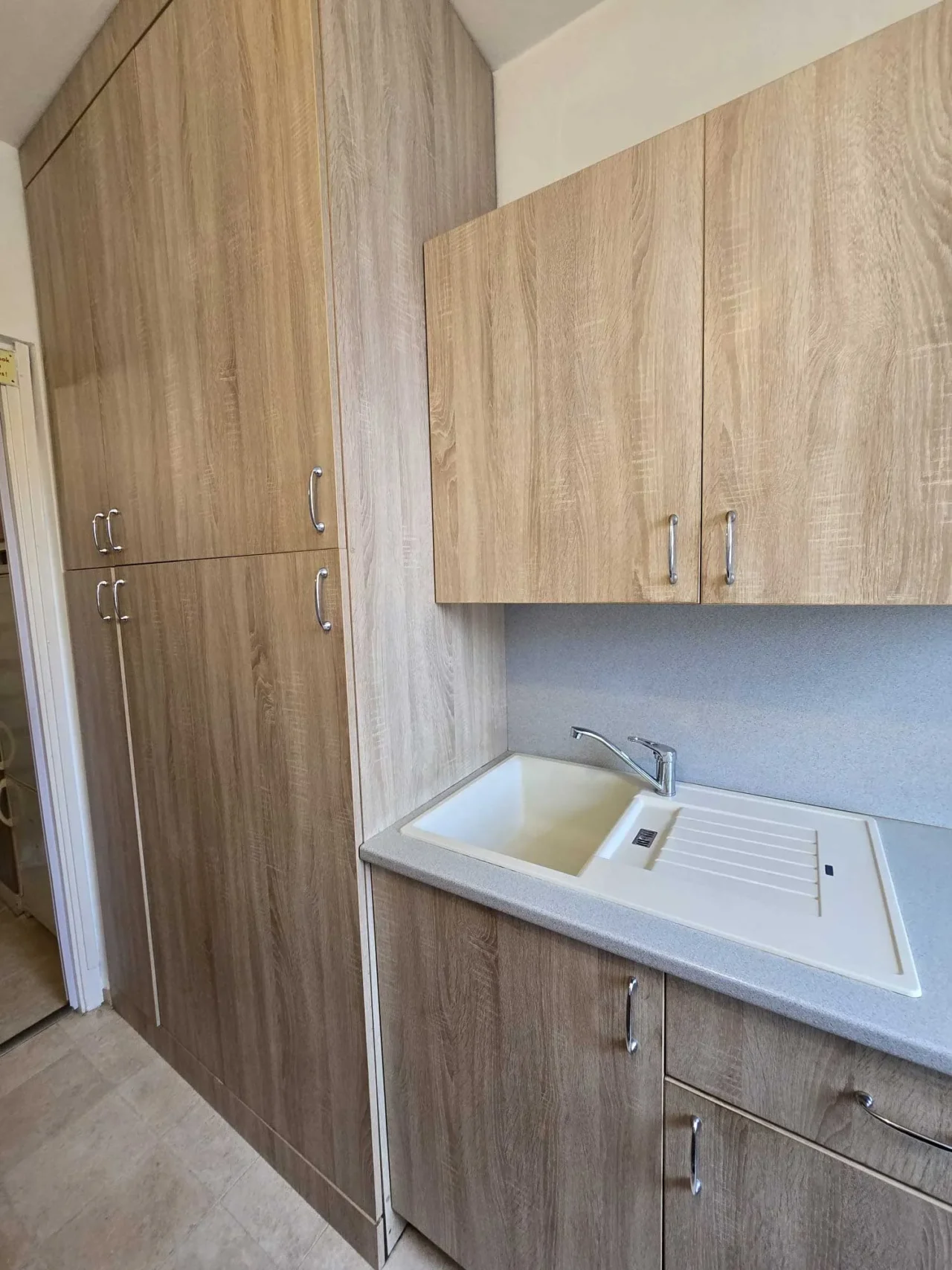 06-kitchen 06-kitchen